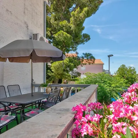 Kuca Za Odmor Valentina Holiday home