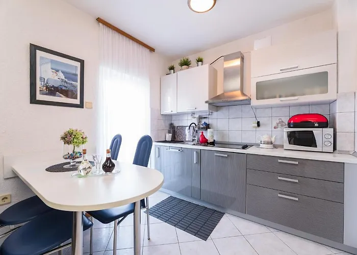 Kuca Za Odmor Valentina Selce