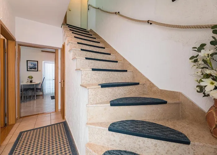 Kuca Za Odmor Valentina Selce