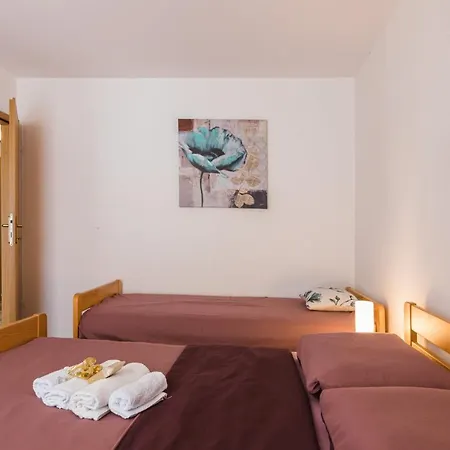 Holiday home Puz Selce