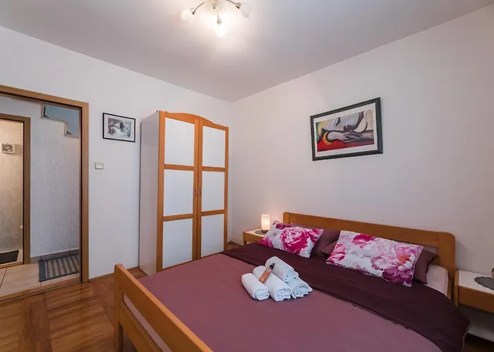 Kuca Za Odmor Valentina Selce